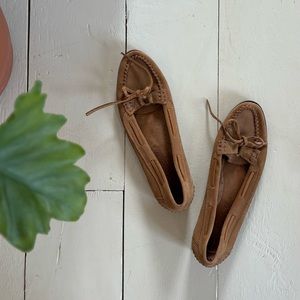 Papagallo Leather Moccasins